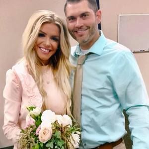 Meet your Posher, Dustin